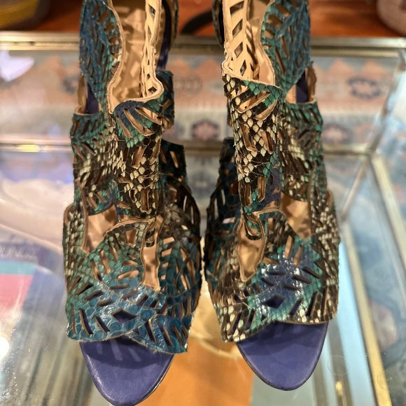 Alexandre Birman Laser Cut Python Booties - Picture 2 of 4